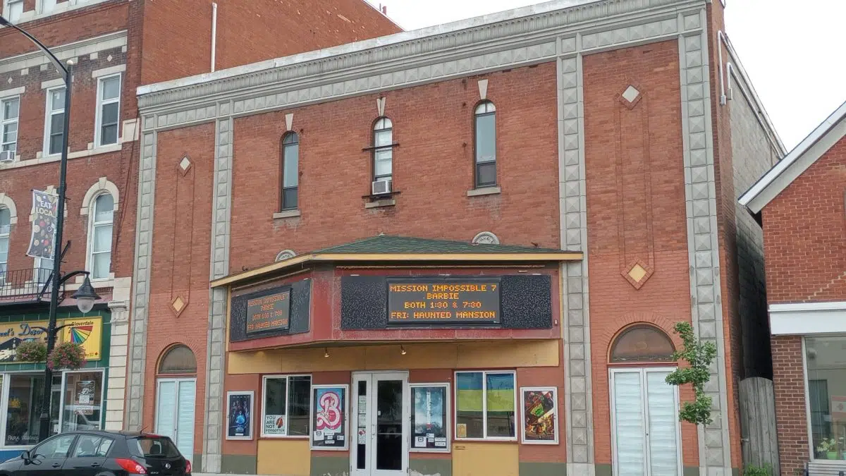 COMMUNITY SPOTLIGHT Renfrew’s O’Brien Theatre making movies more
