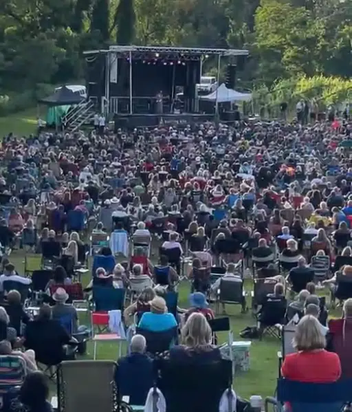 Hundreds Gather To See Sarah McLachlan At Burning Kiln Winery