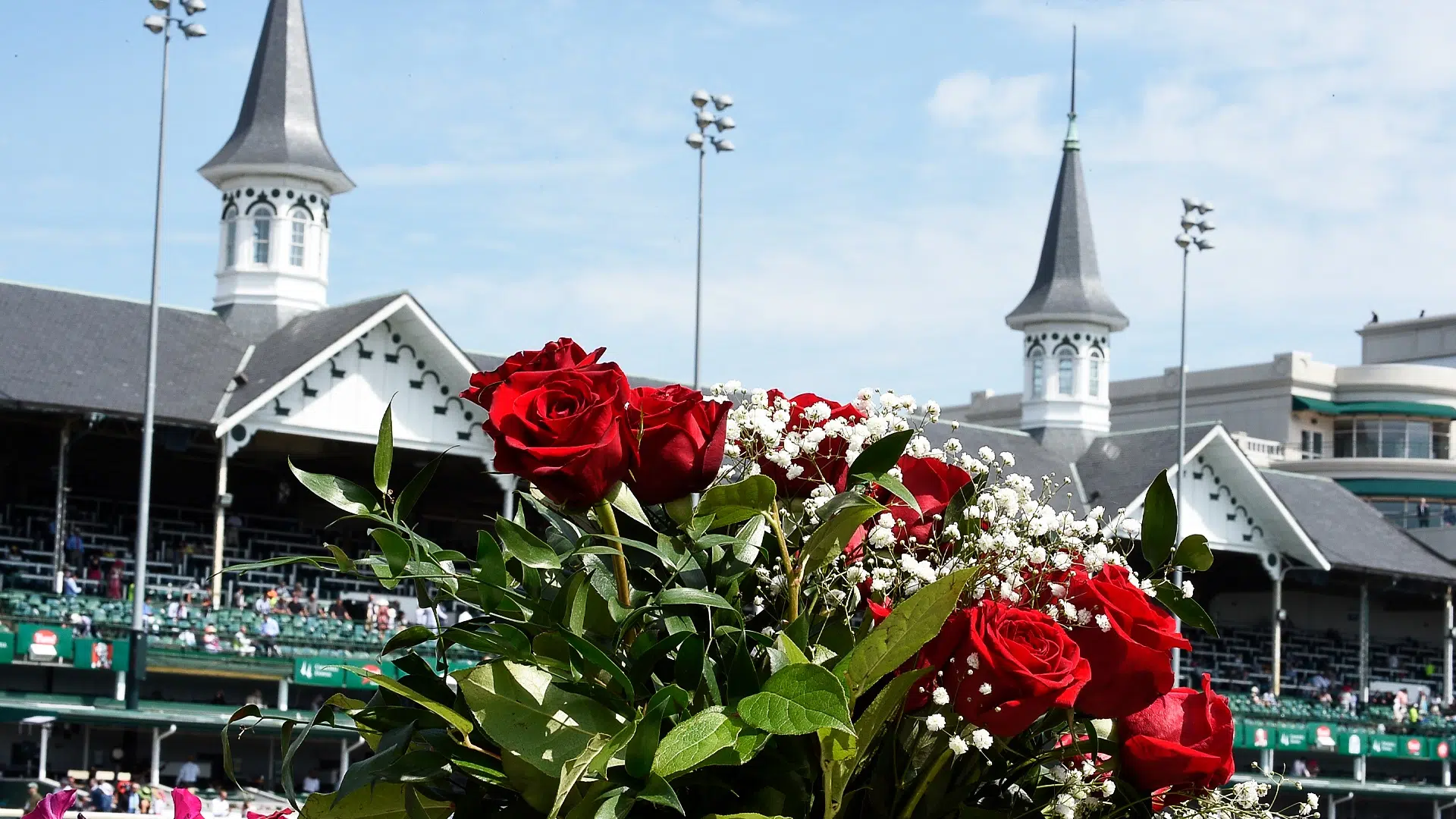 No Derby This Weekend Think Again There Is Still A Big Party Kentucky Derby Party On Saturday Kyderbyathome Http Www 1100knzz Com