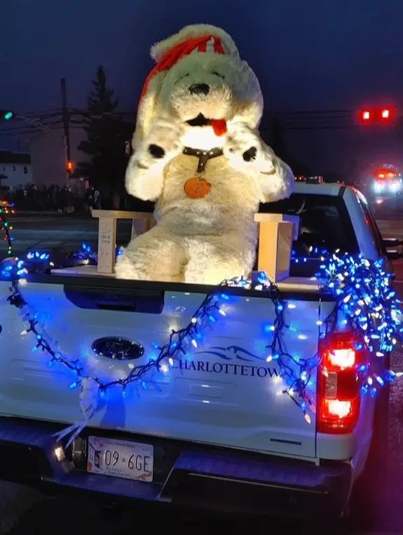 Charlottetown Santa Claus Parade Goes Ahead Despite the Weather Ocean