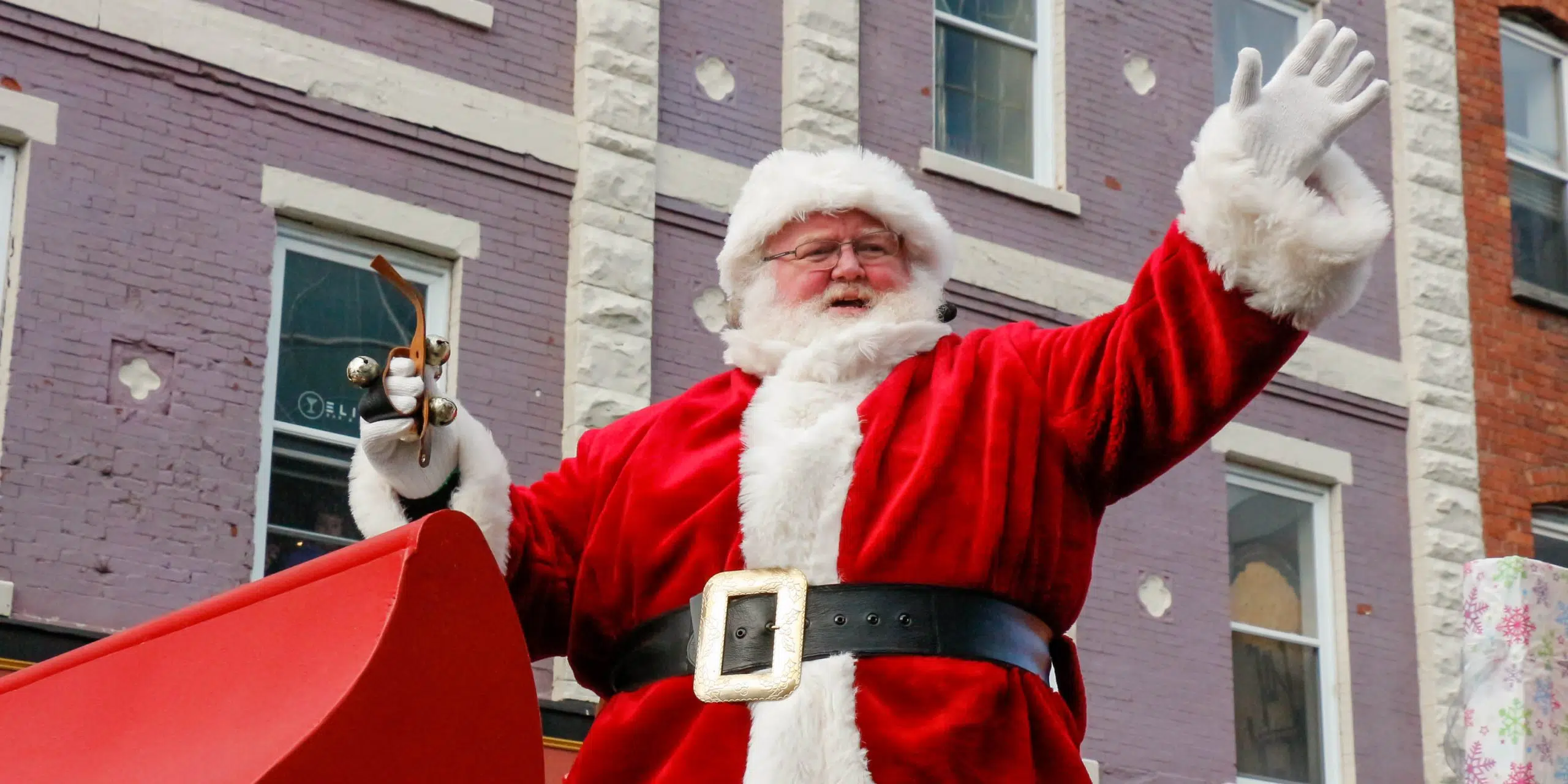 Oriental Christmas Parade 2022 Sights Of The Downtown St. John's Christmas Parade | Vocm