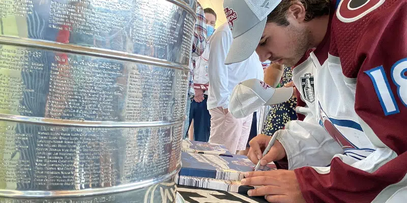 The Cup in The Capital: Full Day of Stanley Cup Celebrations for Alex  Newhook