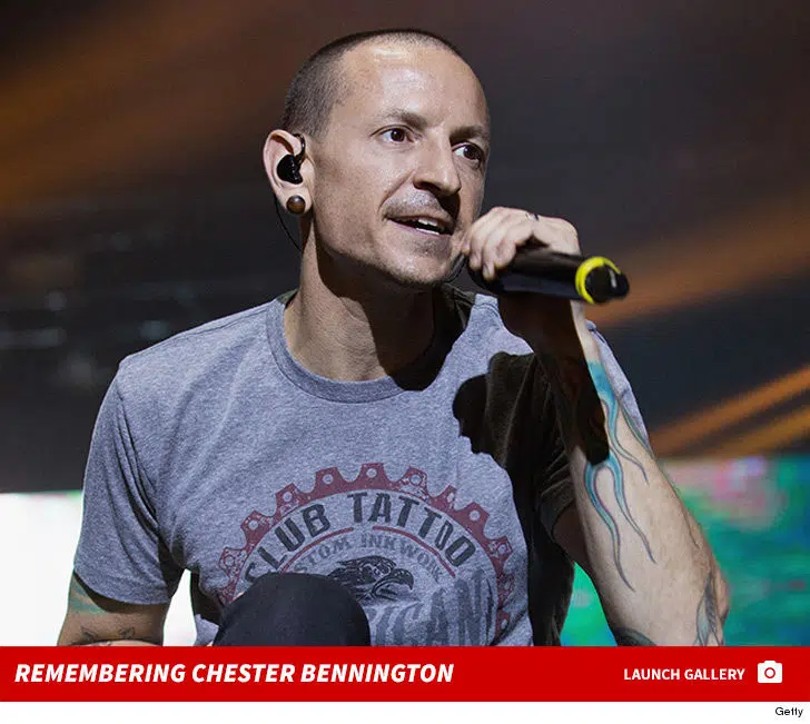 R I P Chester Bennington Of Linkin Park Who Took His Own Life Flow 93 5