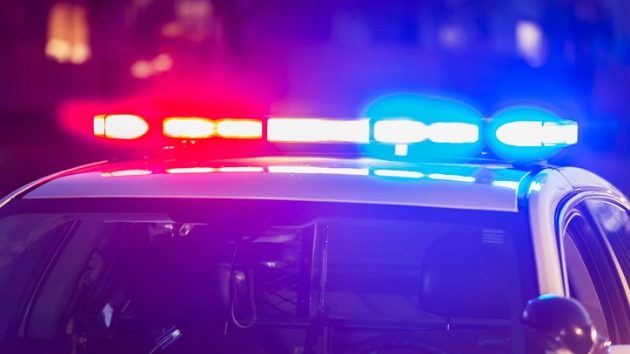 2 deputies injured, suspect dead after shooting outside Utah sheriff's office