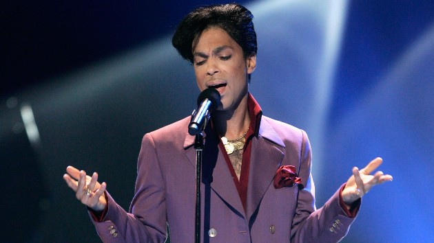 New Prince biography suggests a stage accident in 1984 caused his deadly opiate addiction